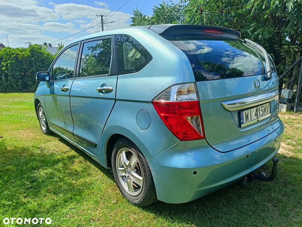 Honda FR-V - 4