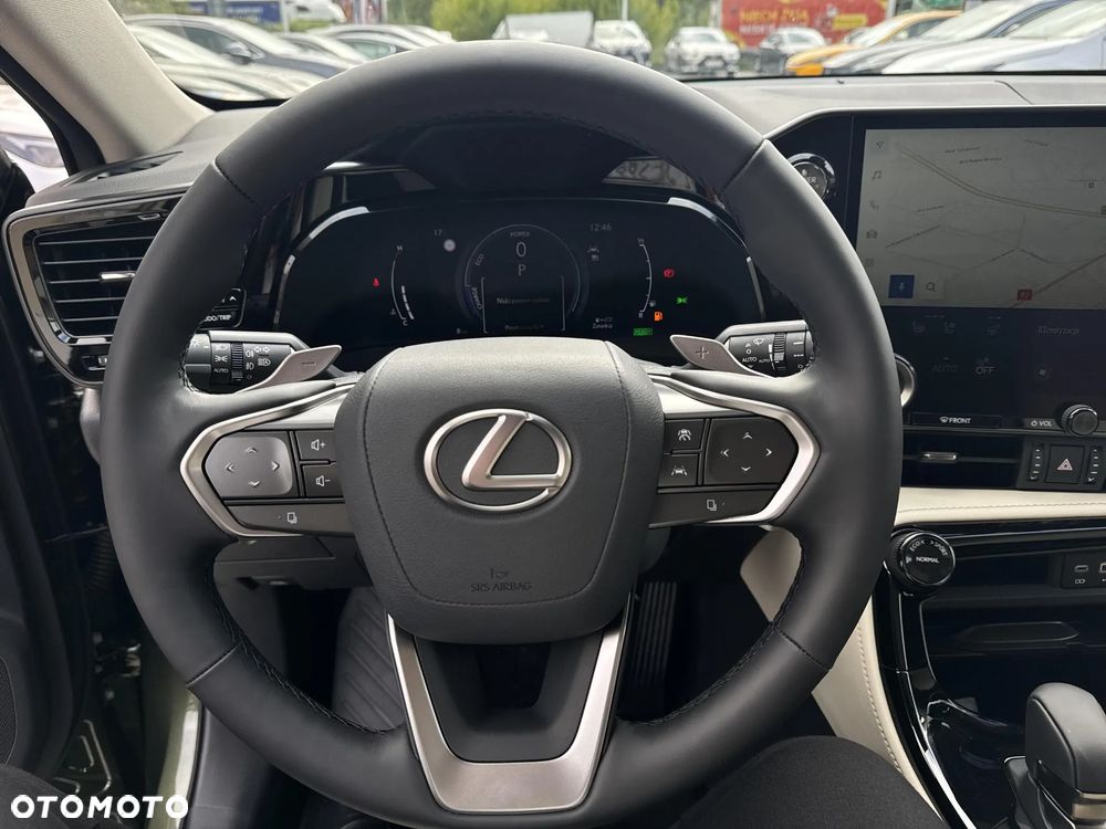 Lexus NX 350h Omotenashi AWD - 16