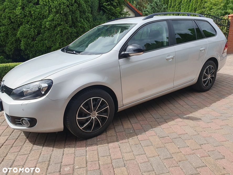Volkswagen Golf 1.6 TDI DPF BlueMotion Technology MATCH - 2