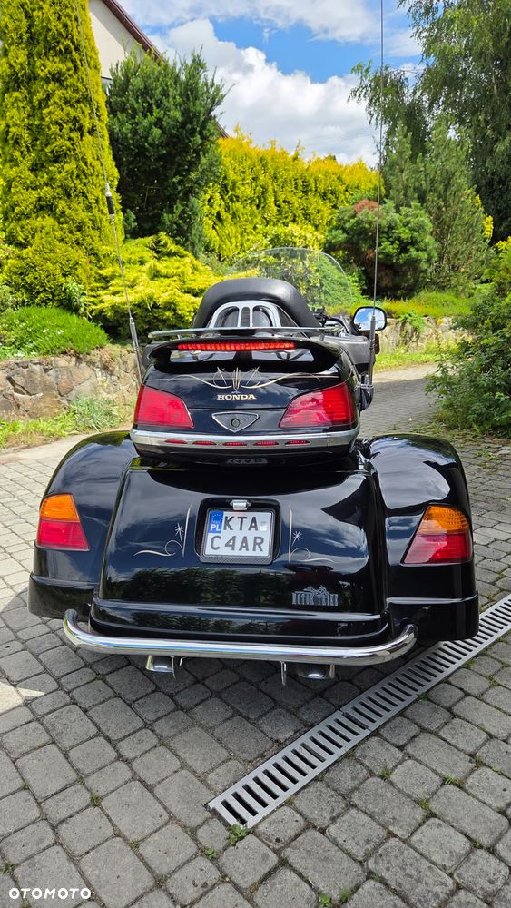Honda GL - 4
