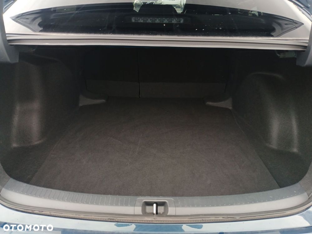 Toyota Corolla 1.5 Style - 13