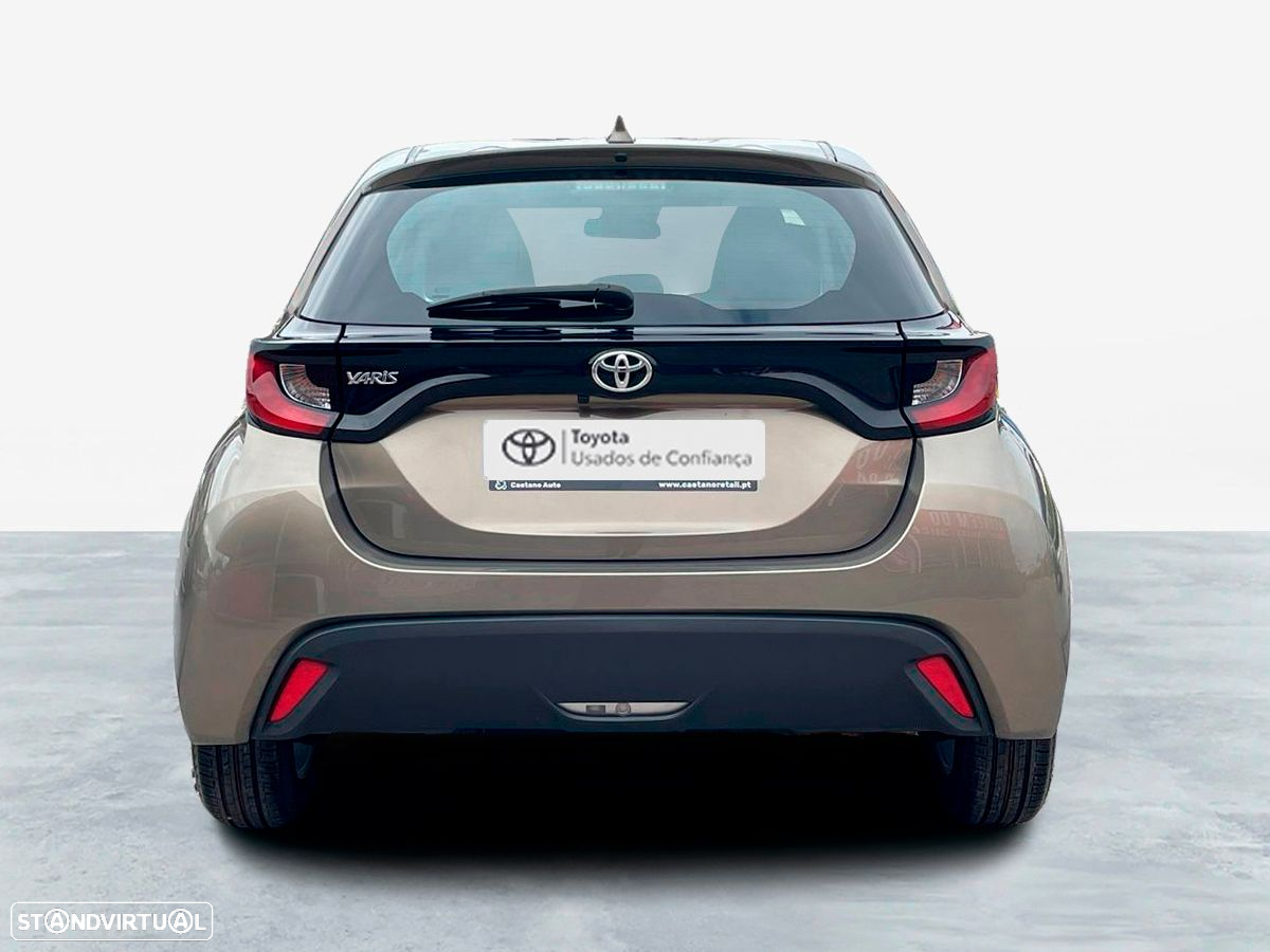 Toyota Yaris 1.0 VVT-i Comfort Plus - 4