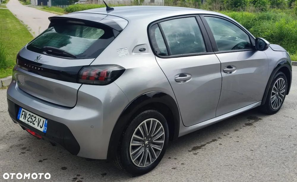 Peugeot 208 Elektromotor 136 Business - 4