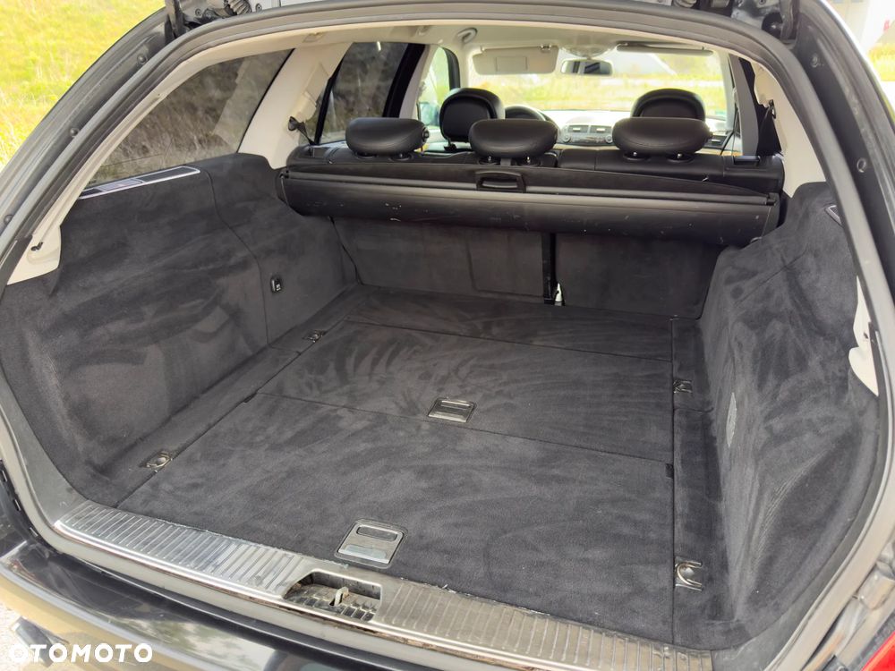 Mercedes-Benz Klasa E 280 CDI 4-Matic T Avantgarde - 34