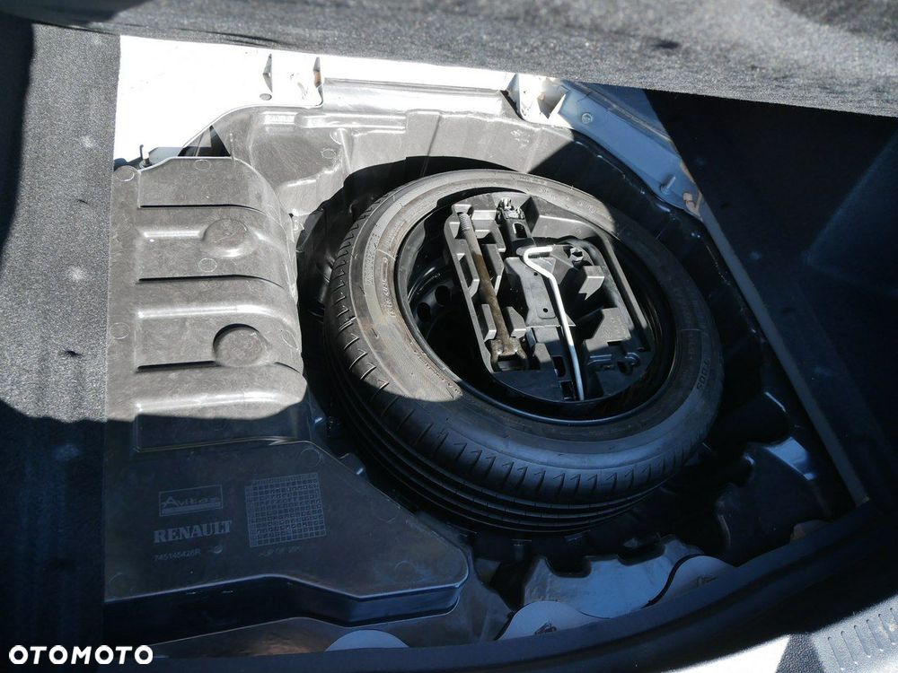 Renault Megane 1.3 TCe Techno - 8