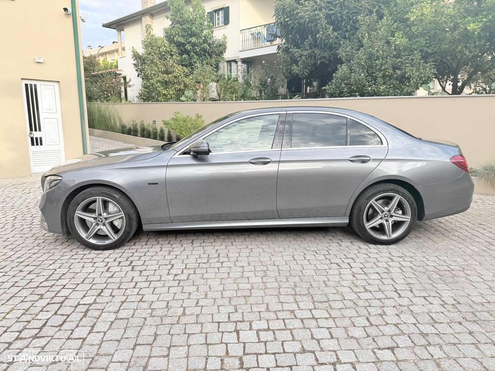 Mercedes-Benz E 300 - 4