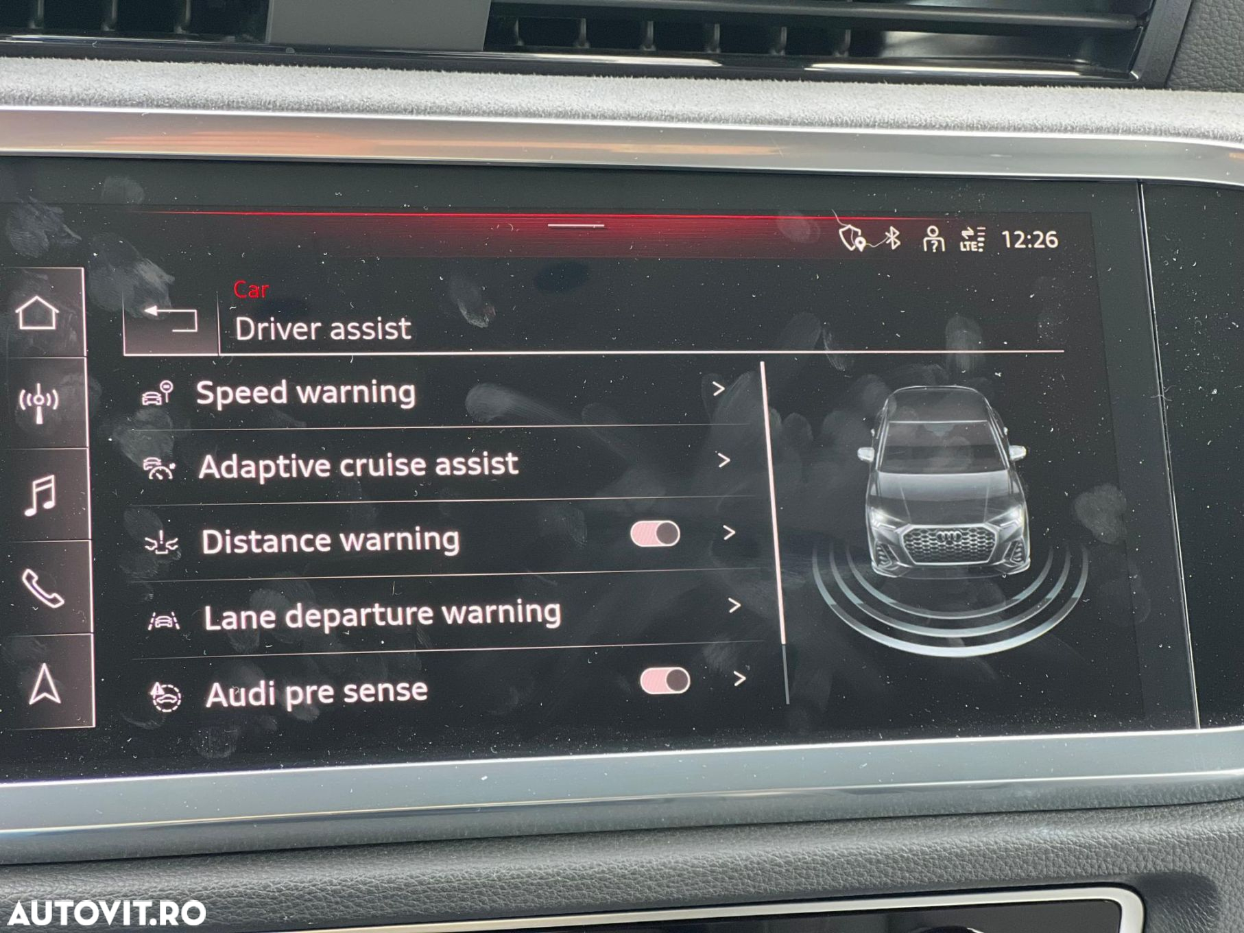 Audi Q3 Sportback 2.0 40 TFSI quattro S tronic S Line - 33