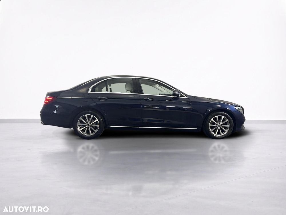 Mercedes-Benz E 220 d 4MATIC 9G-TRONIC - 7