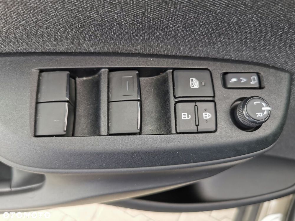 Toyota Yaris Cross Hybrid 1.5 Comfort - 16
