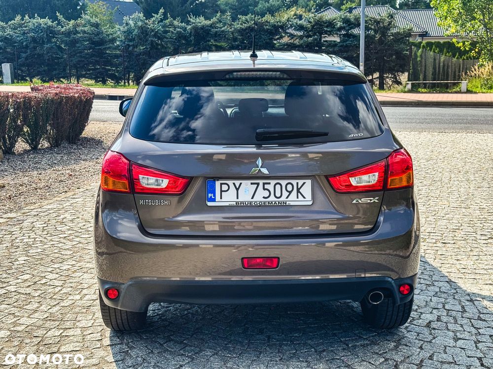Mitsubishi ASX 2.2 DI-D 4WD Automatik Diamant Edition+ - 14