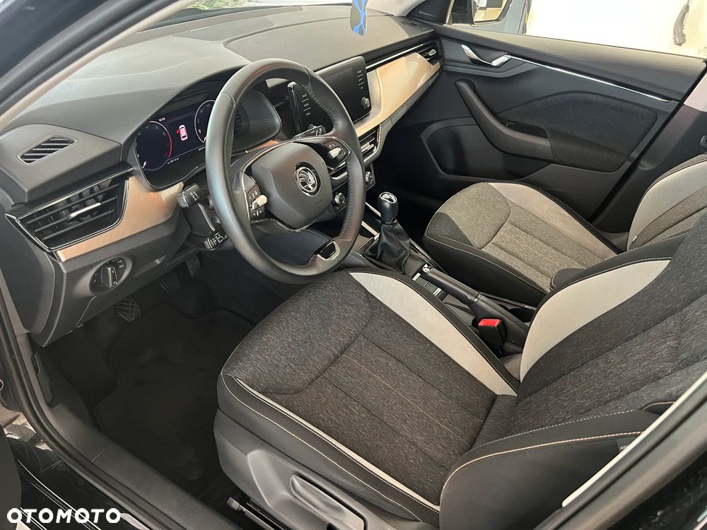 Skoda Kamiq 1.0 TSI Style - 9