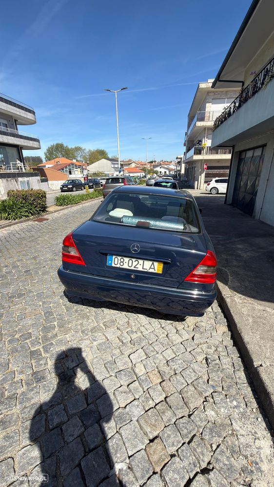 Mercedes-Benz C 180 Elegance - 5