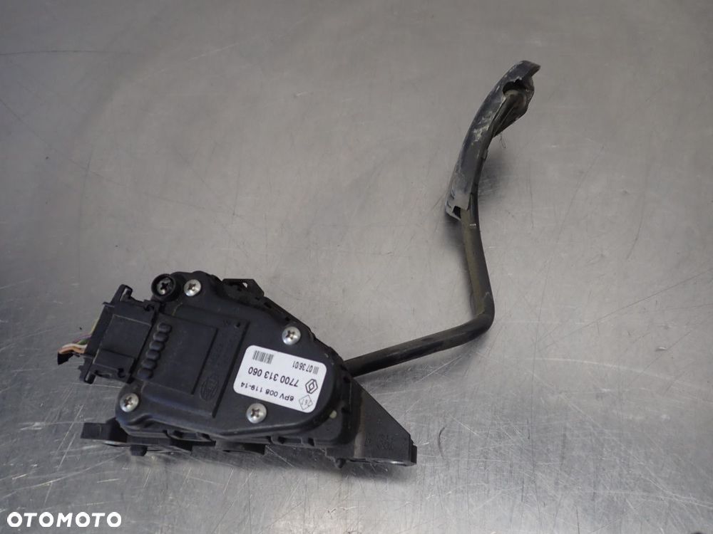 PEDAŁ GAZU RENAULT TRAFIC II 1.9 7700313060 - 1