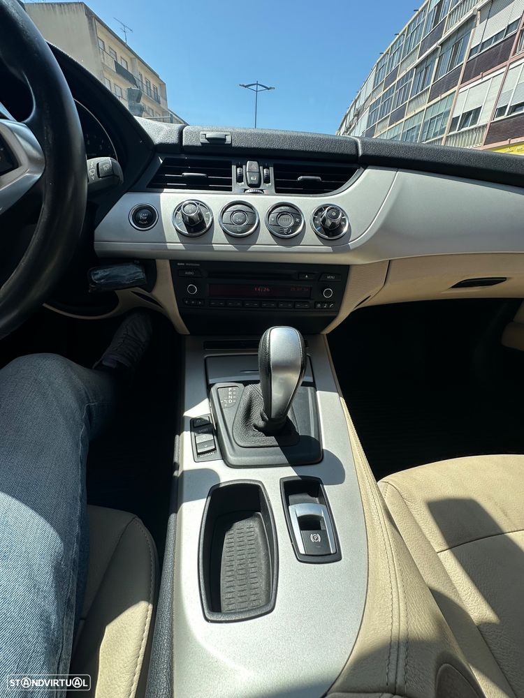 BMW Z4 23 i Auto - 8
