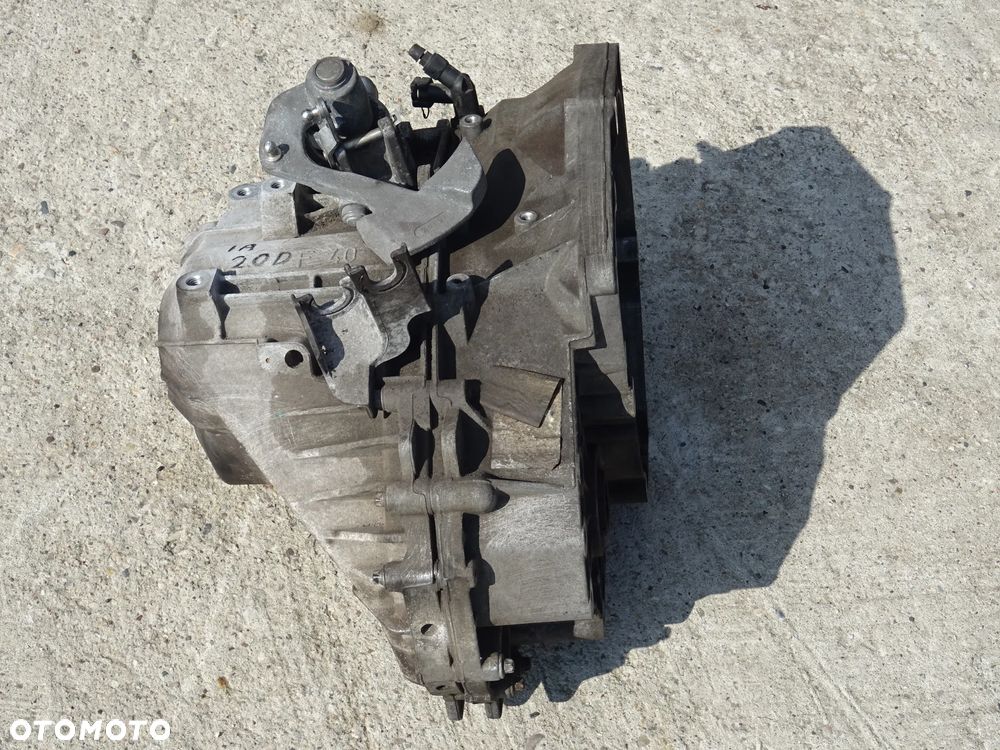 OPEL INSIGNIA 2,0 CDTI SKRZYNIA BIEGÓW 6 MANUAL F40 / R8 - 2