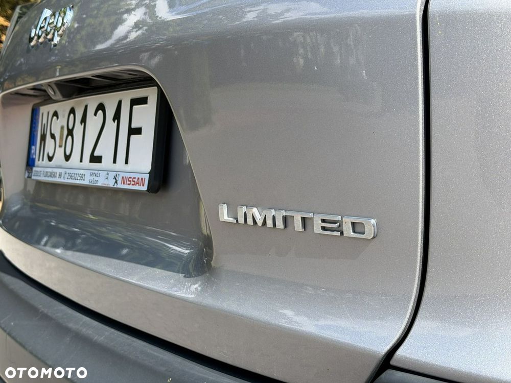 Jeep Cherokee - 14