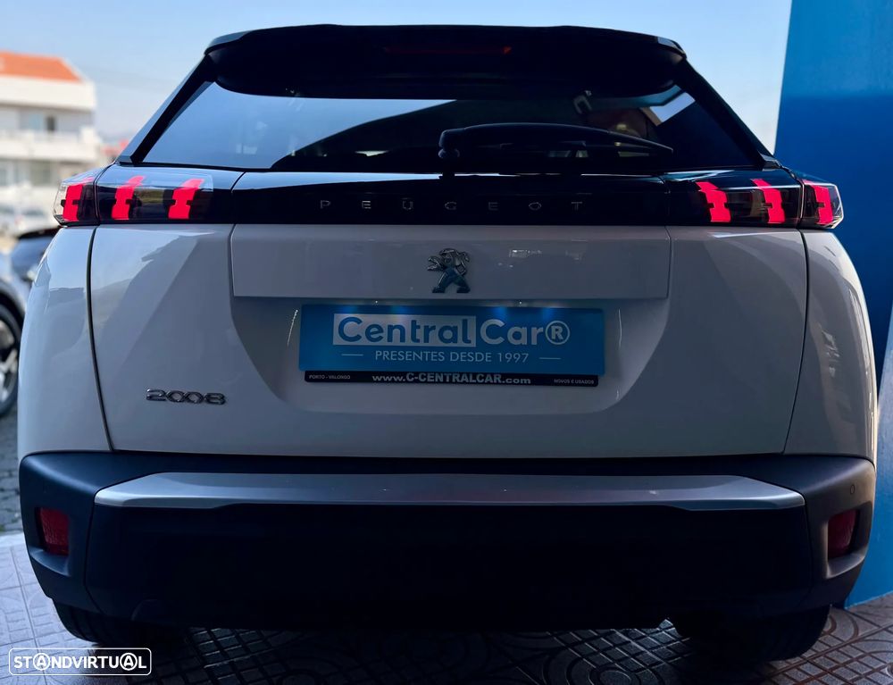 Peugeot 2008 1.2 PureTech Allure - 10