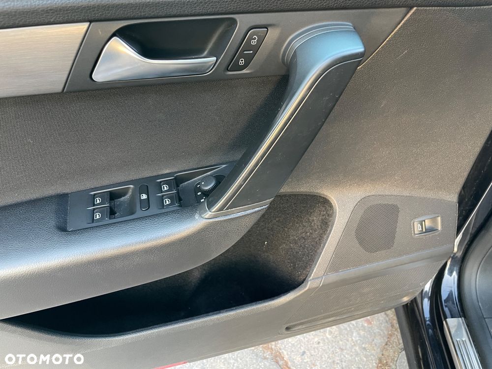 Volkswagen Passat 1.8 TSI Comfortline - 10