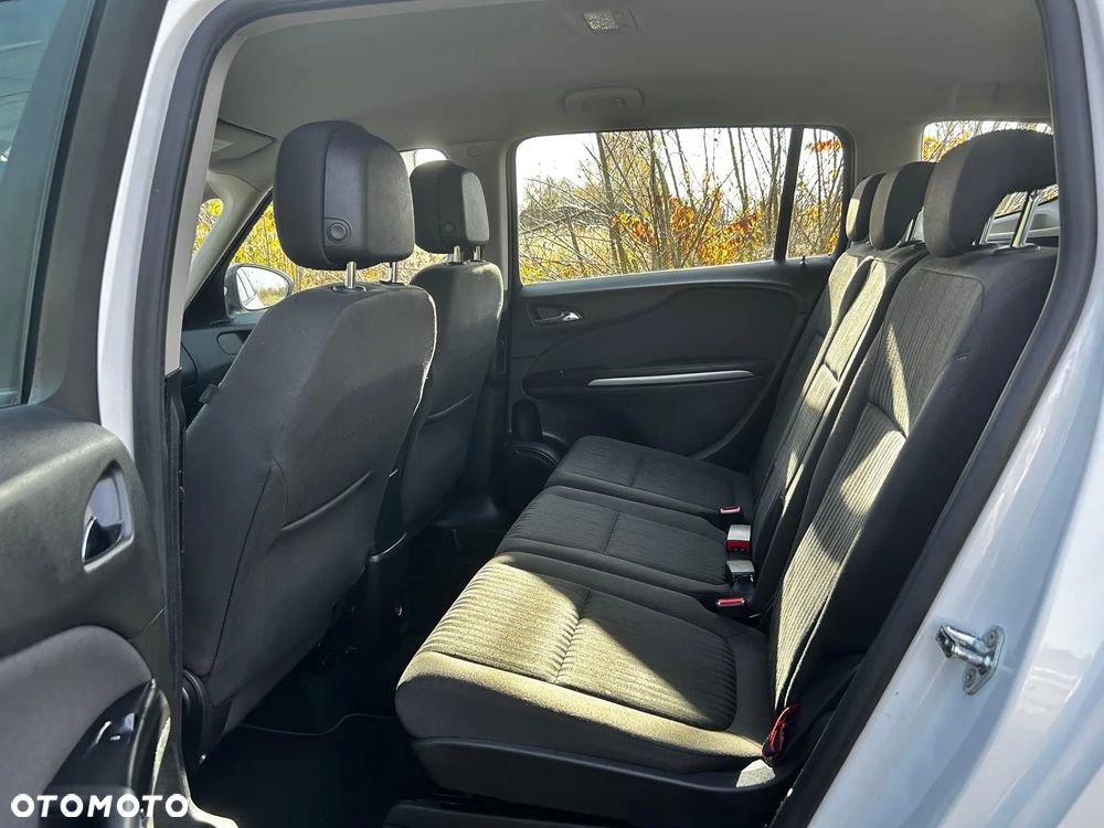 Opel Zafira - 28