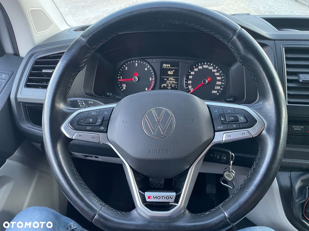 Volkswagen transporter - 12