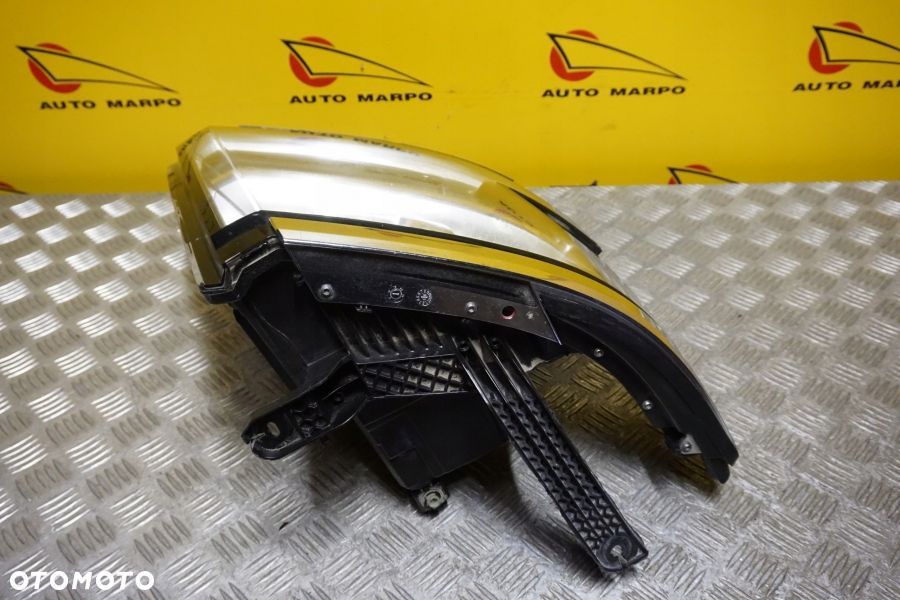 CHEVROLET TAHOE SUBURBAN 2015- REFLEKTOR LAMPA PRAWA PRZEDNIA USA - 6