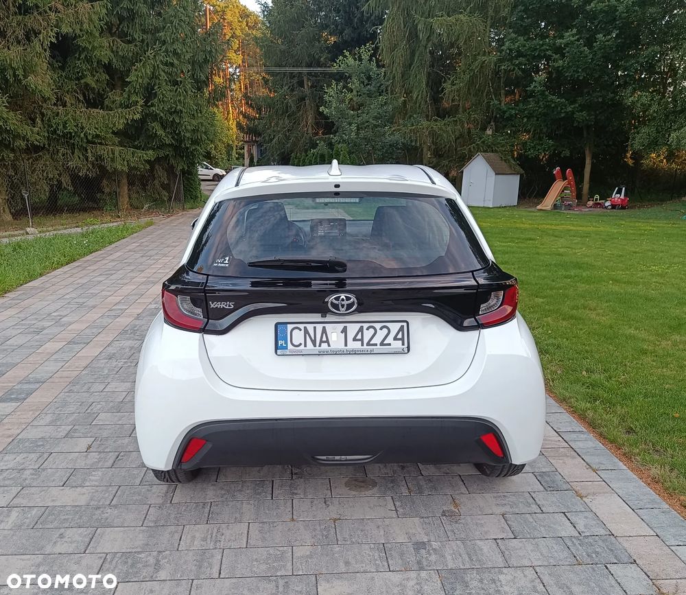 Toyota Yaris 1.5 Comfort - 2