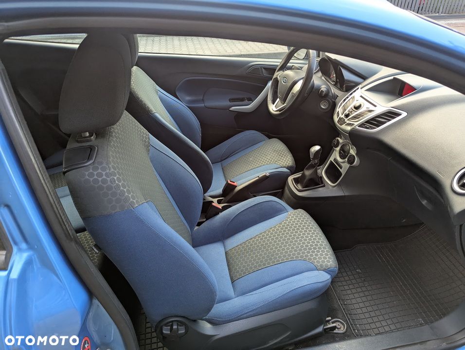 Ford Fiesta 1.6 Ti-VCT Sport - 8