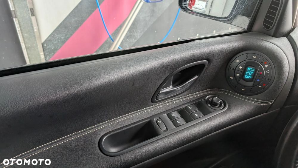 Renault Grand Espace 2.0 dCi FAP Dynamique - 23