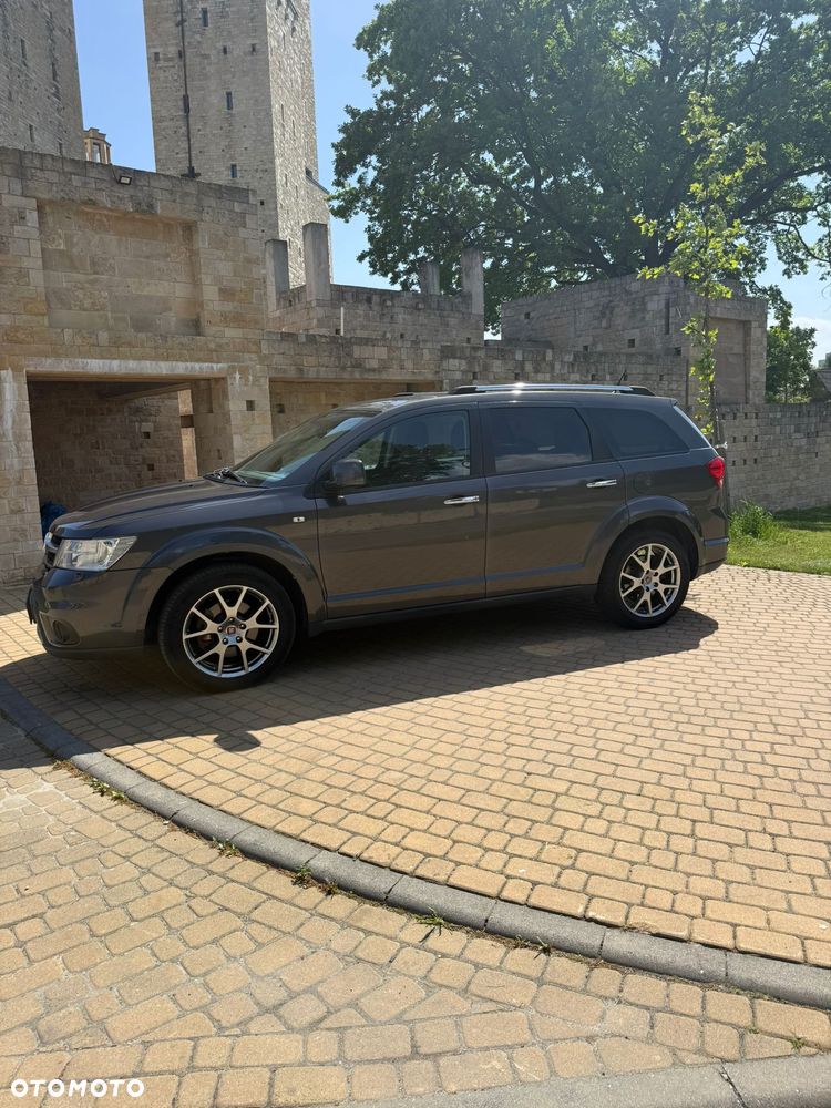 Fiat Freemont 2.0 Multijet Lounge AWD - 3
