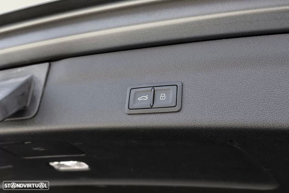 Audi RS6 Avant 4.0 TFSI Performance quattro Tiptronic - 27