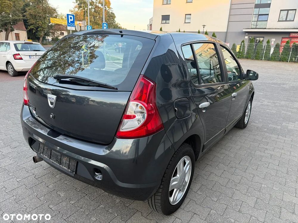 Dacia Sandero 1.6 MPI Laureate - 6