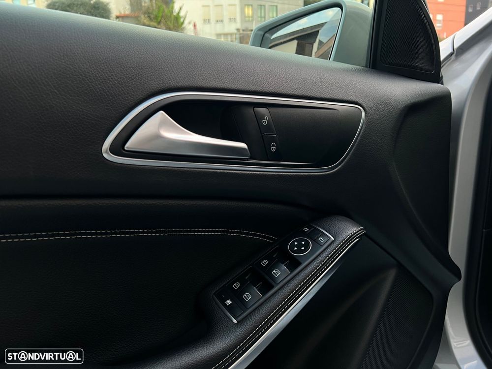 Mercedes-Benz A 180 d Urban - 24