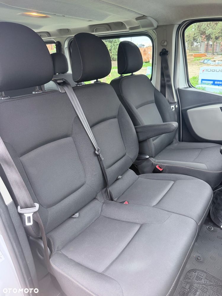 Renault Trafic - 22