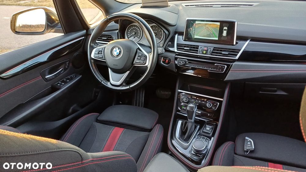 BMW Seria 2 218i Sport Line - 12