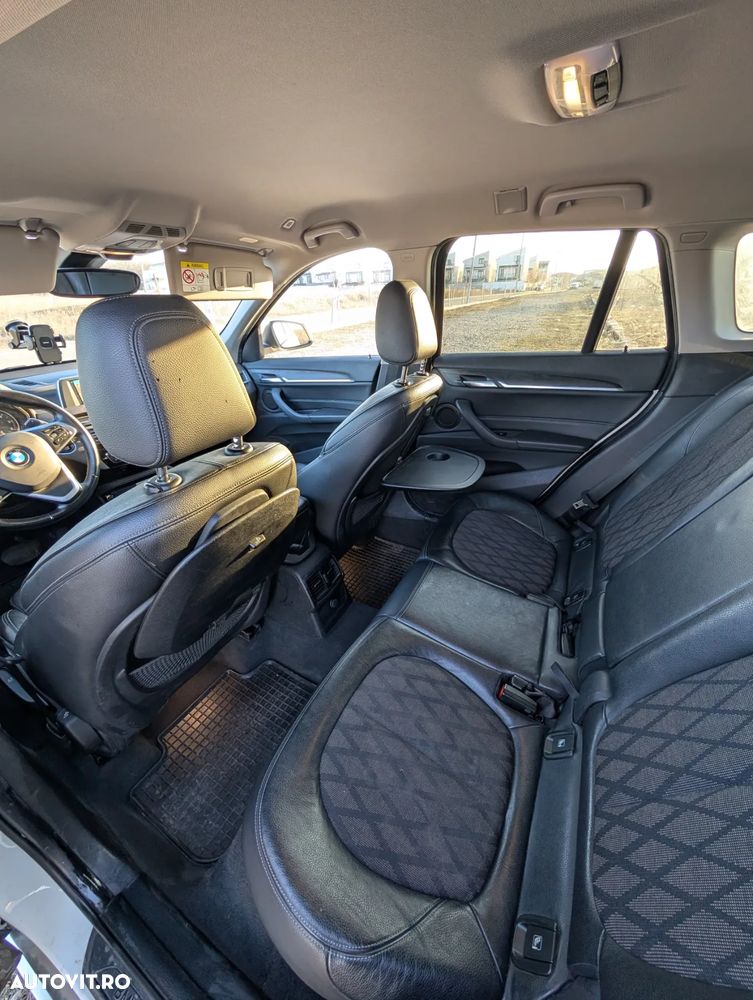 BMW X1 xDrive25d AT xLine - 7