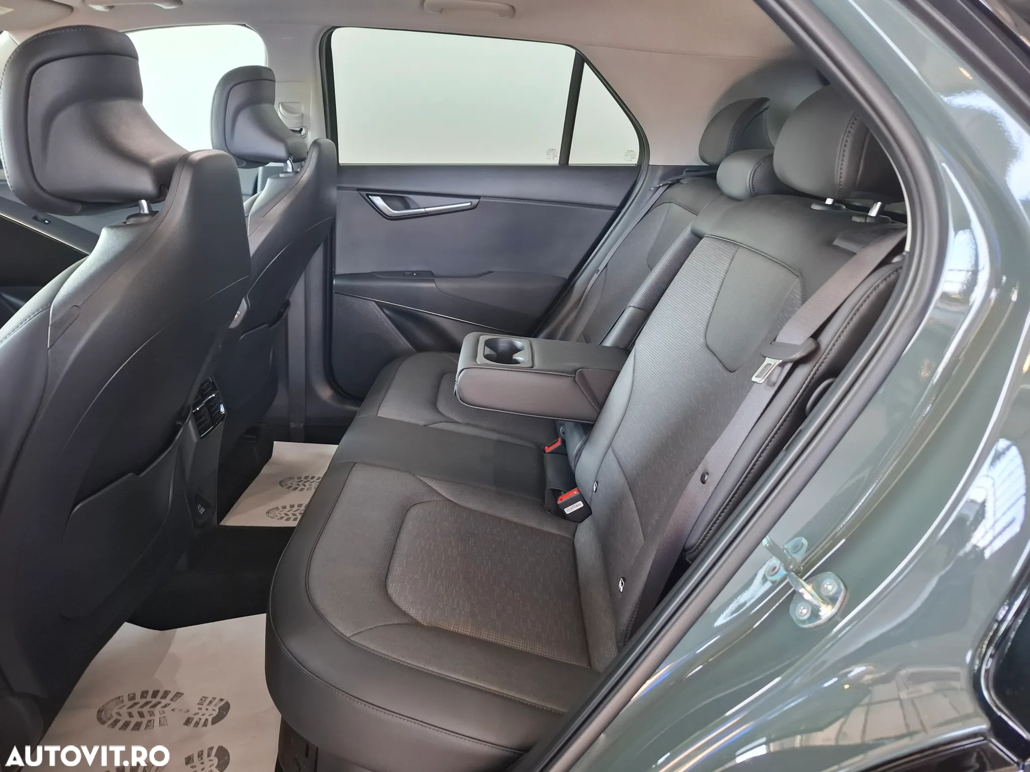 Kia Niro - 33