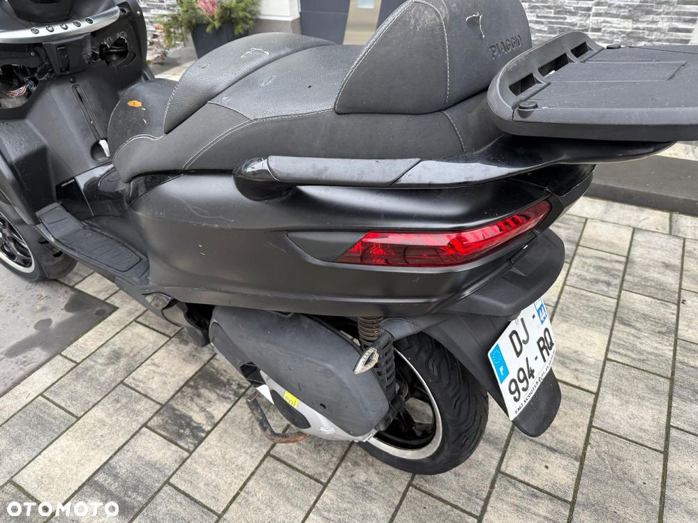 Piaggio MP-3 - 8