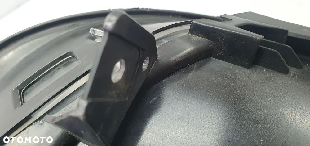 LAMPA LEWA XENON DYNAMIC BMW 7 F01 F02 USA - 7