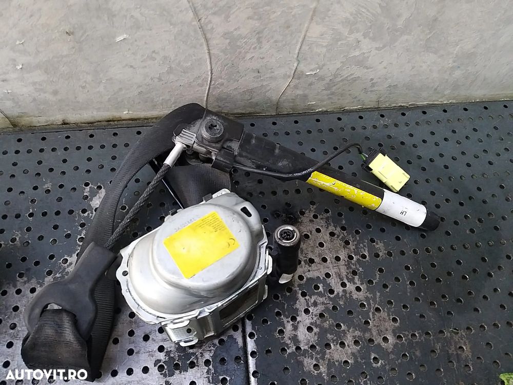 Centura cu capsa pretensiometru stanga fata bmw x3 g01 34168584a - 1