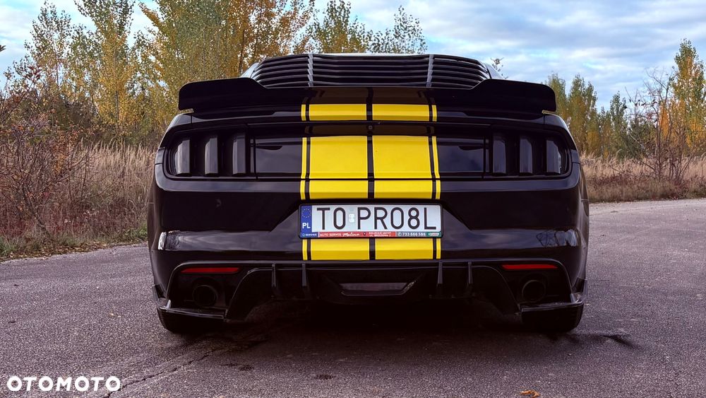 Ford Mustang - 13