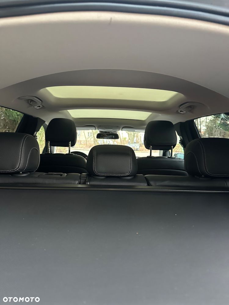 Mercedes-Benz GLC - 9