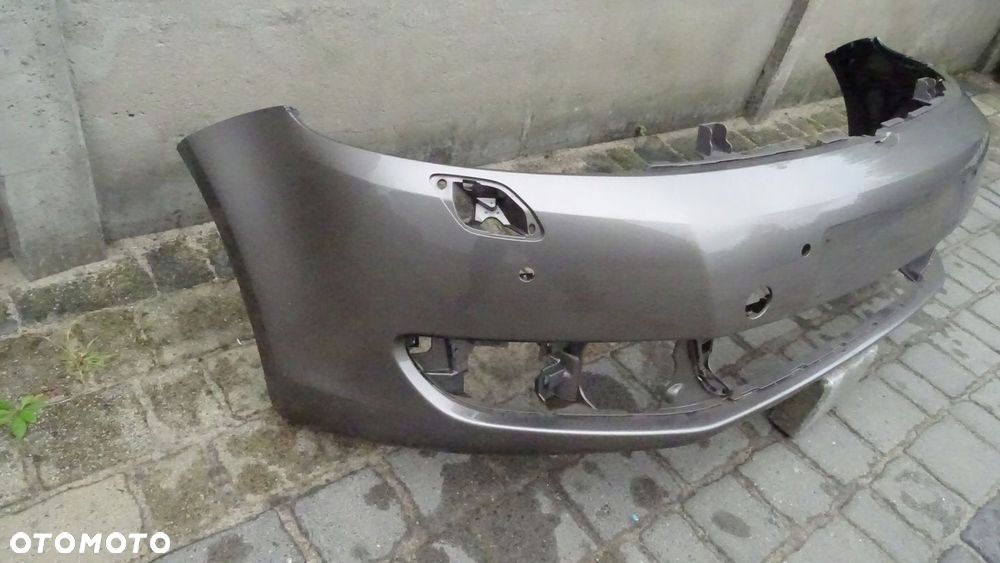 VW GOLF VI PLUS 5M0 - zderzak przedni - 2