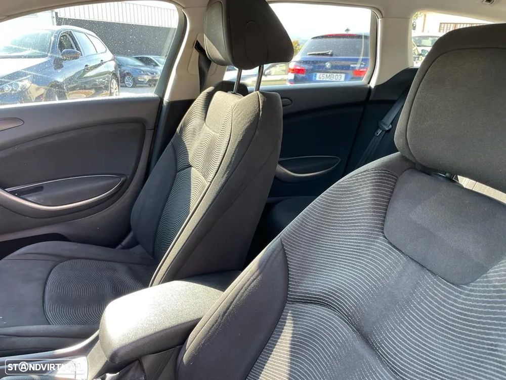 Citroën C5 Break 1.6 HDi X - 13