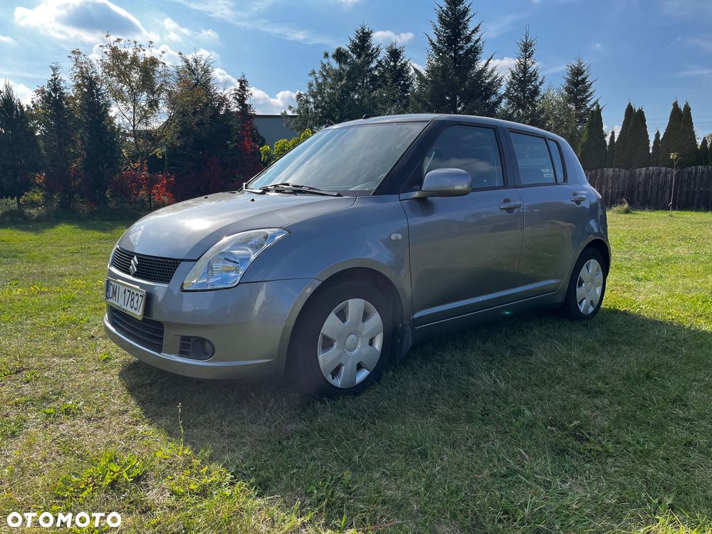 Suzuki Swift - 3