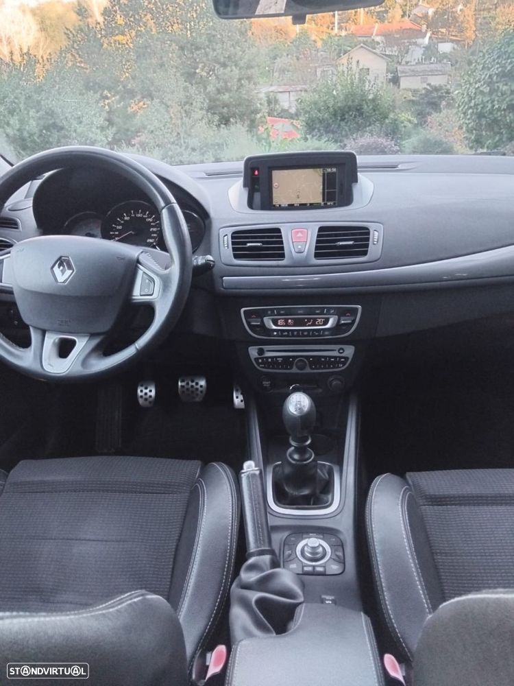 Renault Mégane Sport Tourer 1.5 dCi GT Line - 11