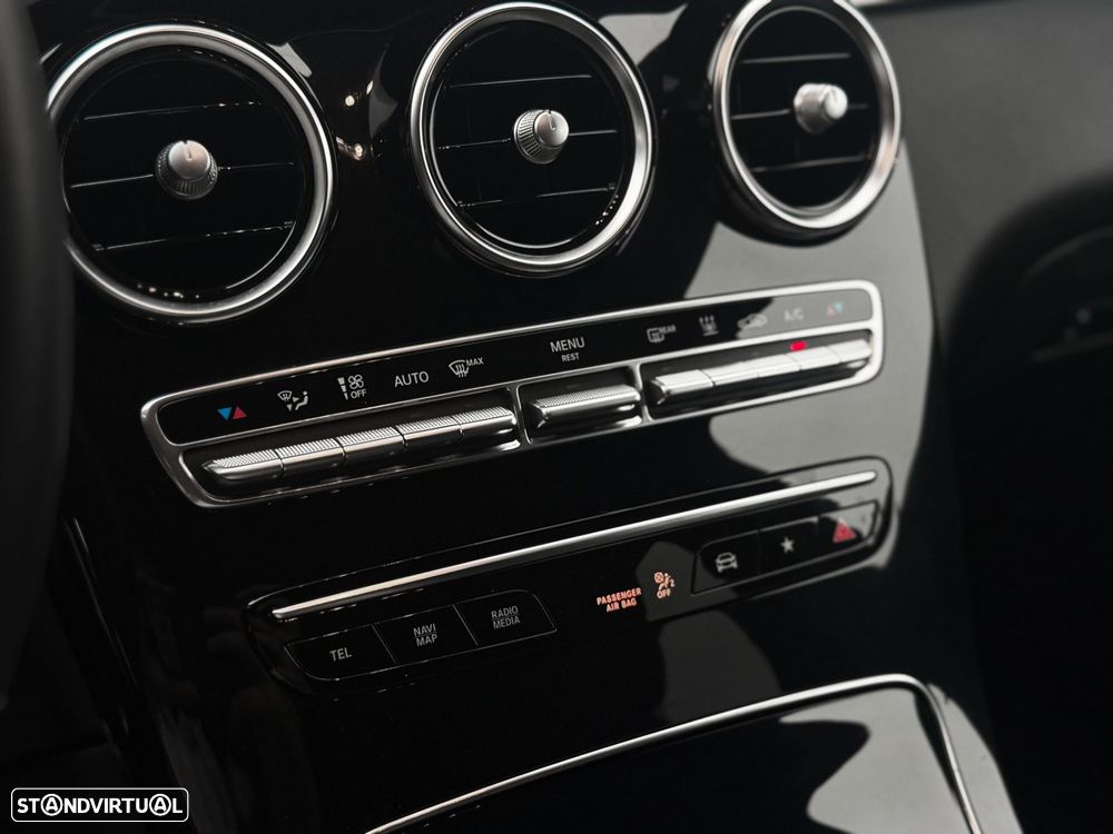 Mercedes-Benz GLC 300 - 19