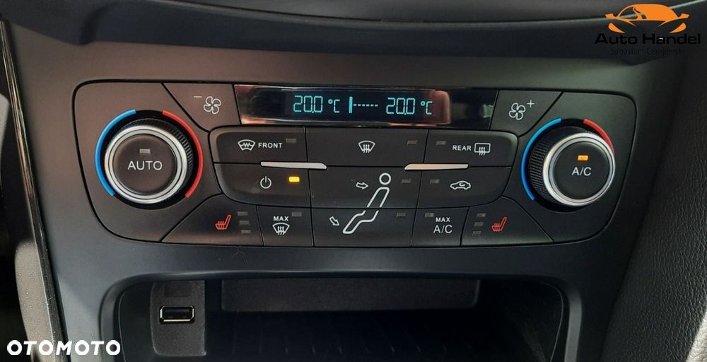 Ford Focus 1.5 EcoBoost STart-Stopp-System Titanium - 32