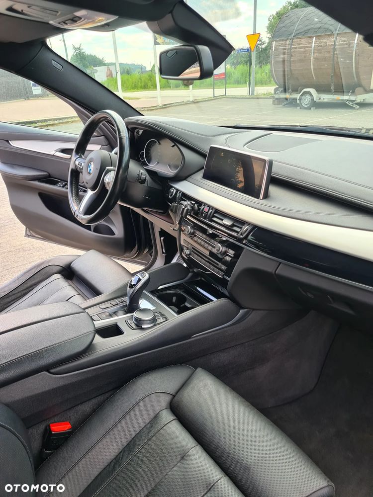 BMW X6 xDrive30d - 9