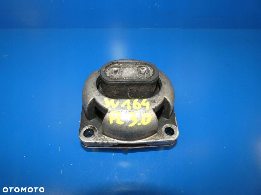 ML W164 W251 W211 3.0 CDI PODUSZKA SKRZYNI BIEGÓW - 1