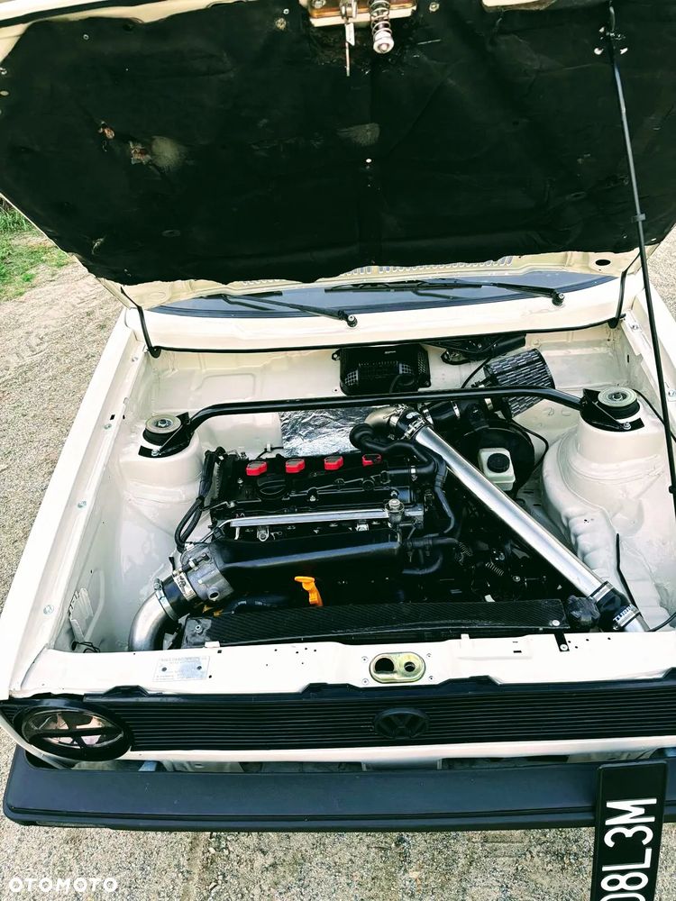 Volkswagen Golf - 5